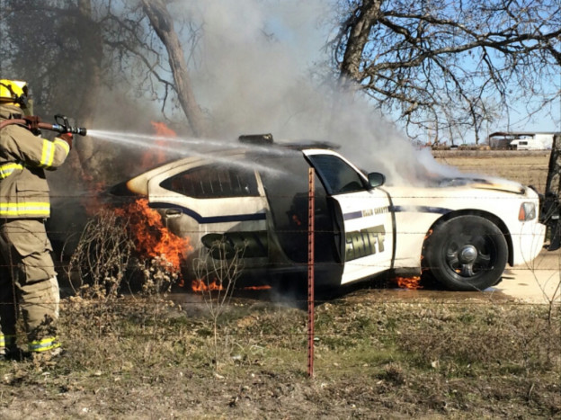 2015-01-08 Ellis County Sheriff patrol car fire